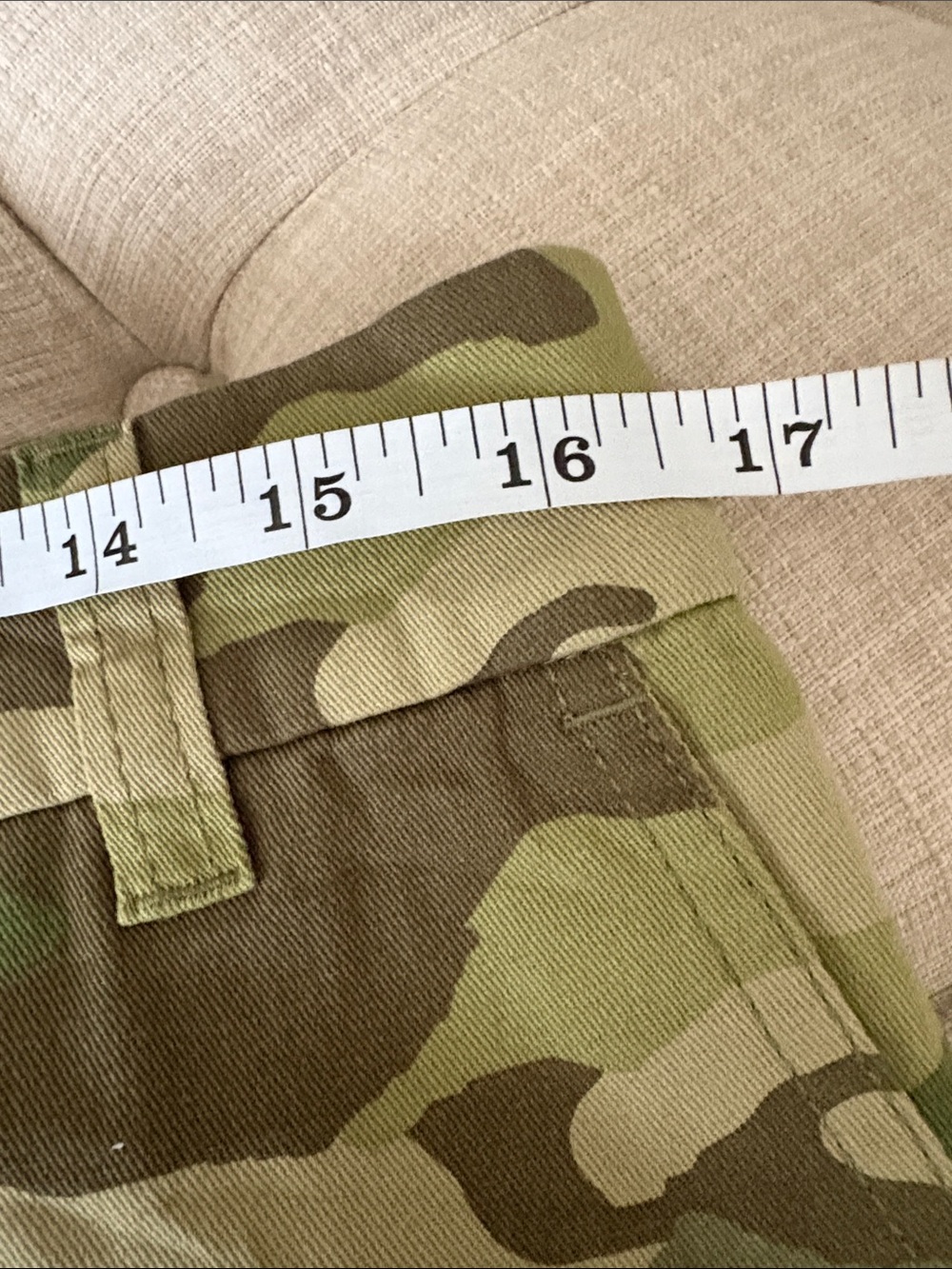 J. Crew Camo Print Women's Shorts *NWT* Green, Brown, Tan - Picture 4 of 4